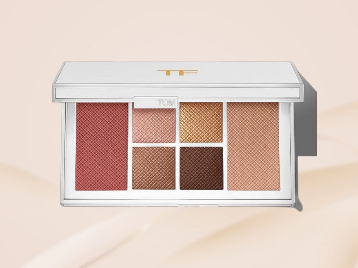 Tom Ford white suede eye and cheek palette (Image via Tom Ford)
